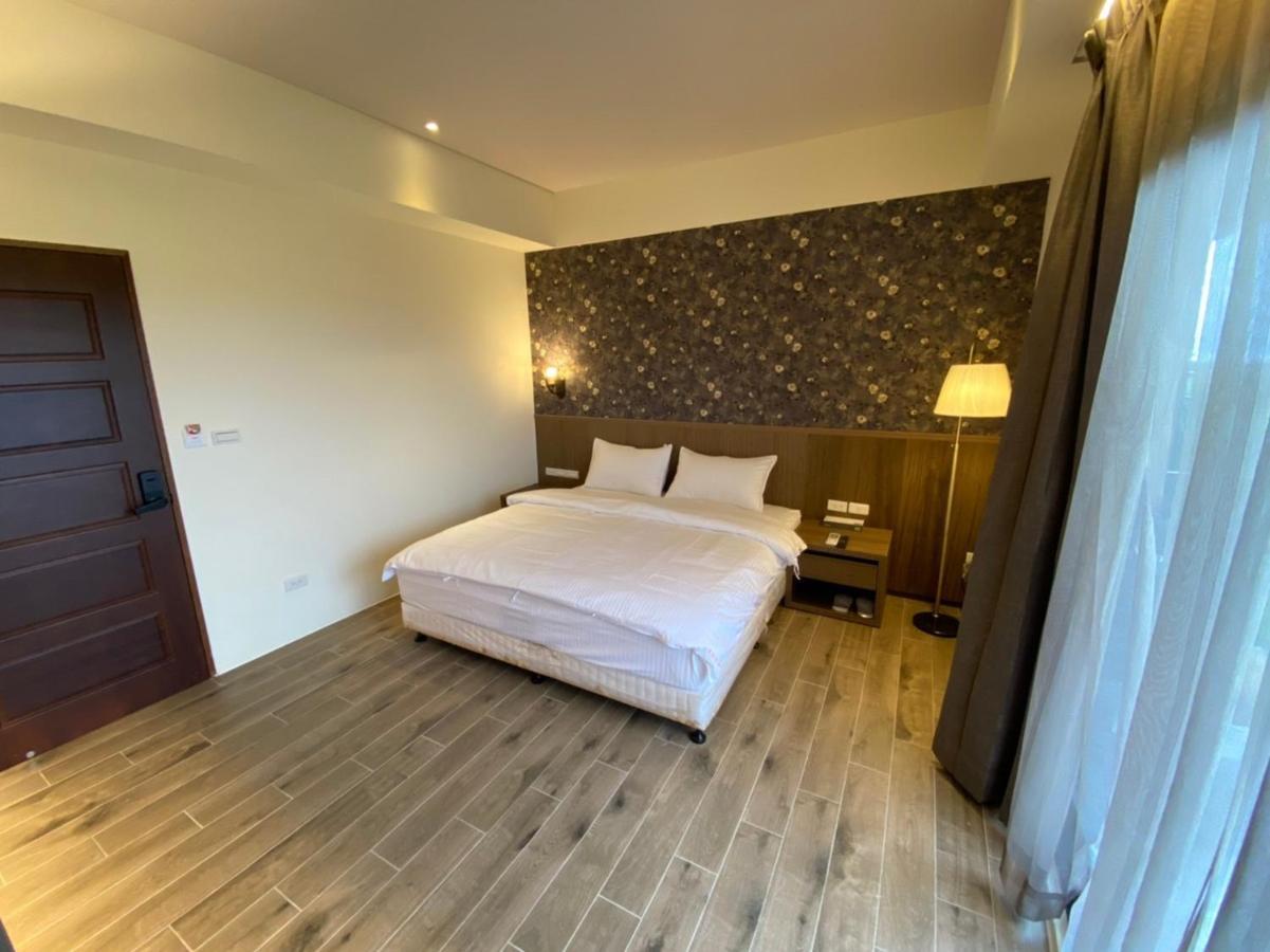 Golden Homestay T'ai-tung Exterior foto